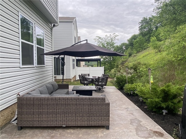 173 Rylie Dr, Lehigh Twp, PA 16037 - view of patio / terrace featuring outdoor lounge area and outdoor dining space