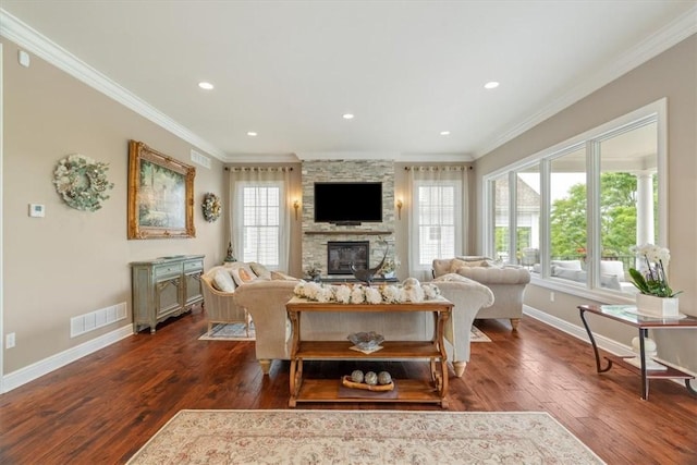 1690 Shelburne Ln, Squirrel Hill, PA 15217 - living area with ornamental molding, a fireplace, dark wood-style flooring, baseboards, and recessed lighting