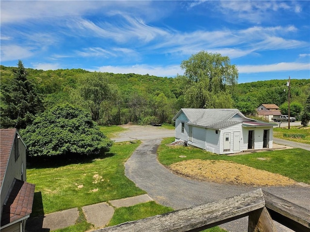 114 Leonard Rd, Washington Twp But, PA 16040 - bird's eye view of a forest