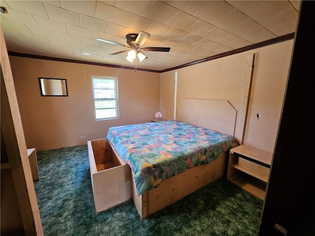 114 Leonard Rd, Washington Twp But, PA 16040 - carpeted bedroom with crown molding