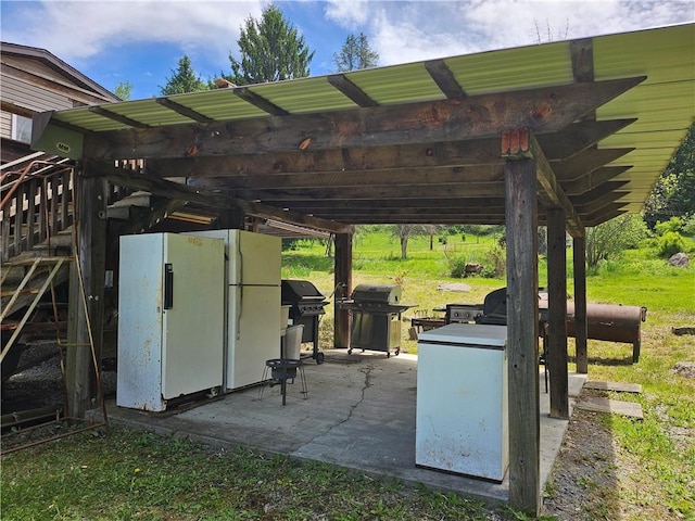 114 Leonard Rd, Washington Twp But, PA 16040 - view of patio / terrace featuring grilling area