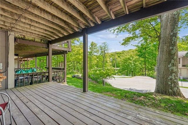 20 Craighead Dr, Hidden Valley, PA 15502 - wooden deck featuring a lawn