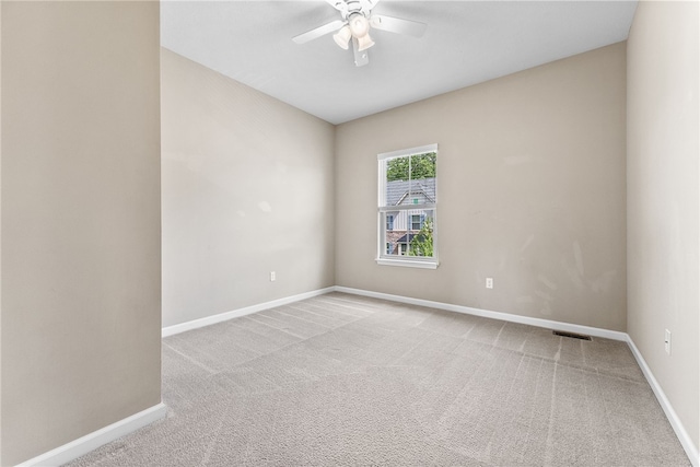 876 Beacon Ln, Mccandless, PA 15237 - unfurnished room with ceiling fan, carpet flooring, and baseboards