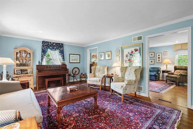 111 Maple Dr, Pine Twp Nal, PA 15090 - living area featuring wood finished floors and crown molding