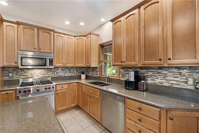 321 Ivy Dr, Pine Twp Nal, PA 15044 - kitchen featuring appliances with stainless steel finishes, a sink, dark stone counters, tasteful backsplash, and recessed lighting