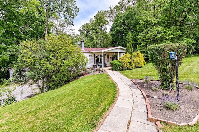 34 Max St, Hempfield Twp Wml, PA 15601 - view of front of home with covered porch and a front lawn