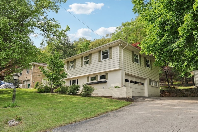 643 Croyland Ave, Indiana Boro, PA 15701 - view of front of property featuring a garage, driveway, and a front lawn