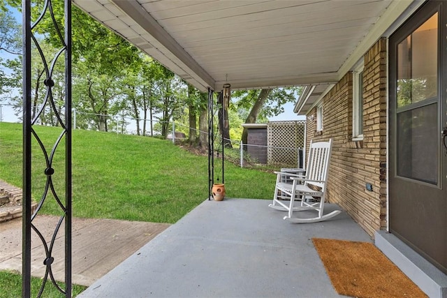 920 Maple Ave, Castle Shannon, PA 15234 - view of patio / terrace