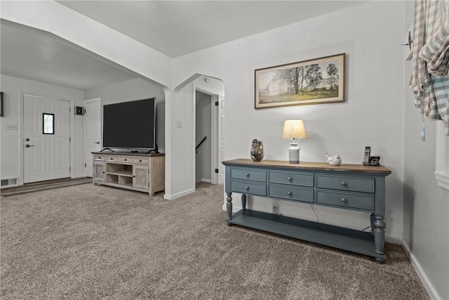 1509 Ingomar Heights Rd, Franklin Park, PA 15237 - carpeted living room with baseboards