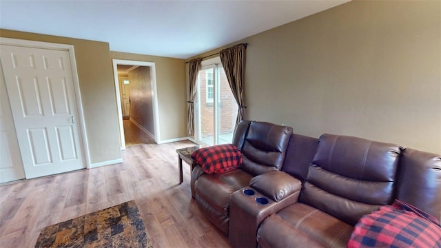 227 Ridge Ave, Forest Hills Boro, PA 15221 - living area with light wood finished floors and baseboards