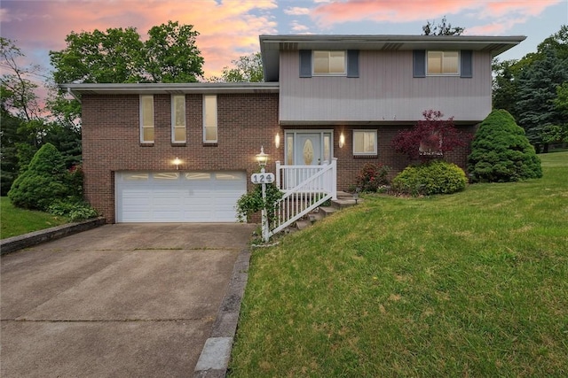 124 Reed Dr, Clairton, PA 15025 - photo 1
