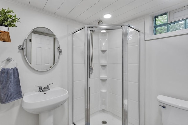 360 Orr Ave, Allegheny Twp, PA 15613 - full bathroom with a shower stall, crown molding, and recessed lighting