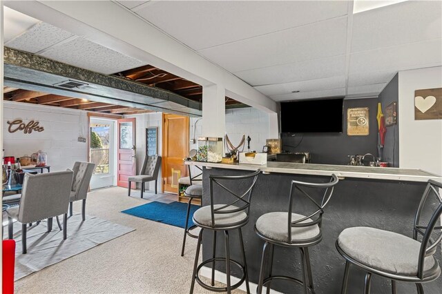 2092 Arnold Acres Dr, Banksville/Westwood, PA 15205 - indoor wet bar with carpet and a drop ceiling