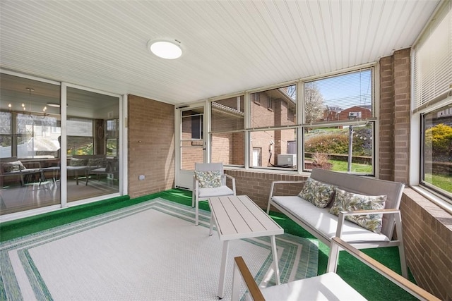 1111 Oriole Dr, Green Tree, PA 15220 - view of sunroom / solarium
