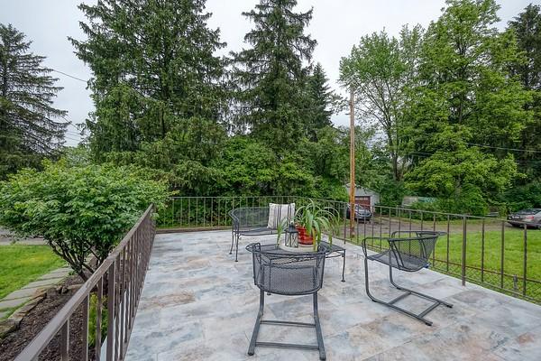 1603 Randolph Ln, Penn Hills, PA 15147 - view of patio / terrace
