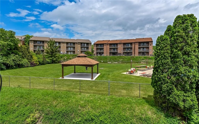 1556 Fairmont St, Wilkinsburg, PA 15221 - surrounding community featuring a gazebo