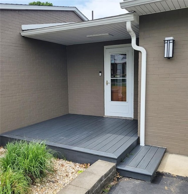 2216 Manor Dr, Manor Twp, PA 16226 - view of exterior entry featuring a wooden deck