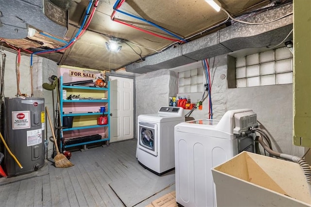 639 Tingley Ave, Bellevue, PA 15202 - laundry area with electric water heater, wood-type flooring, and separate washer and dryer