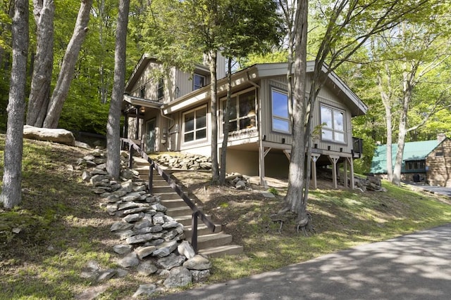 2226 County Line Rd, Donegal Wml, PA 15622 - view of front of home featuring stairs