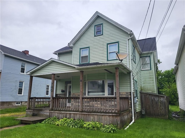 730 Chestnut St, New Castle/3Rd, PA 16101 - view of front of house with covered porch and a front yard