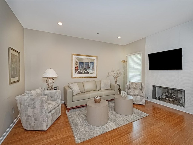 824 Kingsberry Cir, Mt Lebanon, PA 15234 - living room featuring wood finished floors, baseboards, recessed lighting, and a fireplace