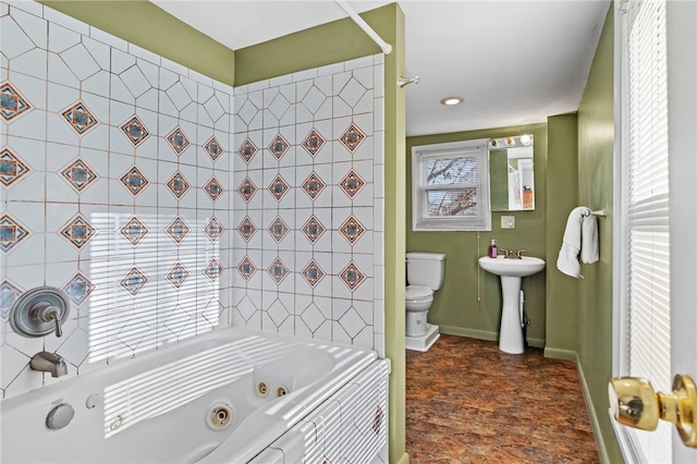 1194-1226 Lewis Ave, Robinson Twp Nwa, PA 15108 - full bathroom featuring toilet, a combined bath / shower with jetted tub, baseboards, and a sink