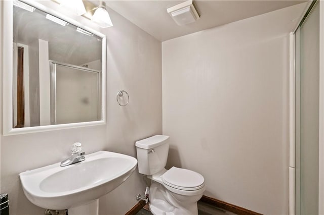 2662 Timberglen Dr W, Franklin Park, PA 15090 - full bath with a sink, a stall shower, and toilet
