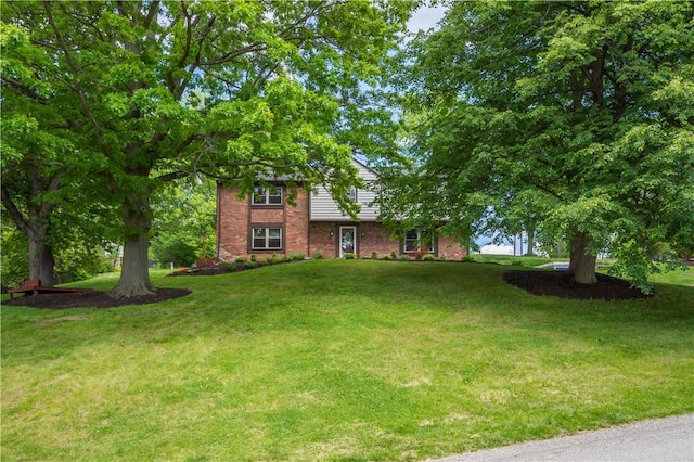 2507 Corteland Dr, Upper St Clair, PA 15241 - view of green lawn
