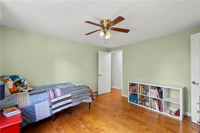2507 Corteland Dr, Upper St Clair, PA 15241 - bedroom featuring wood finished floors, baseboards, and a ceiling fan