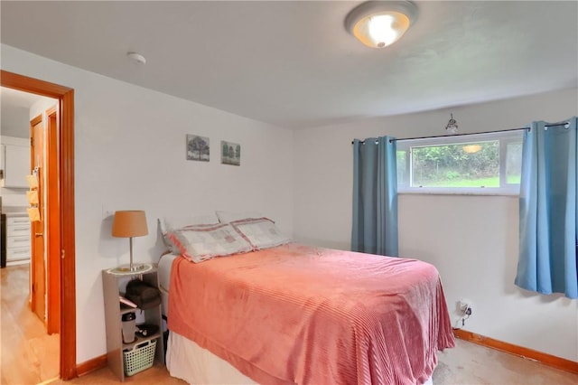 2 Sunnyside Dr, Braddock Hills, PA 15221 - bedroom featuring baseboards