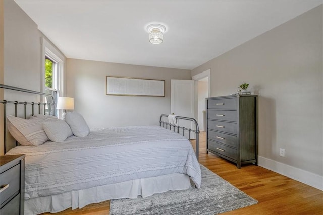 212 Orchard Pl, Sewickley, PA 15143 - bedroom with light wood finished floors and baseboards