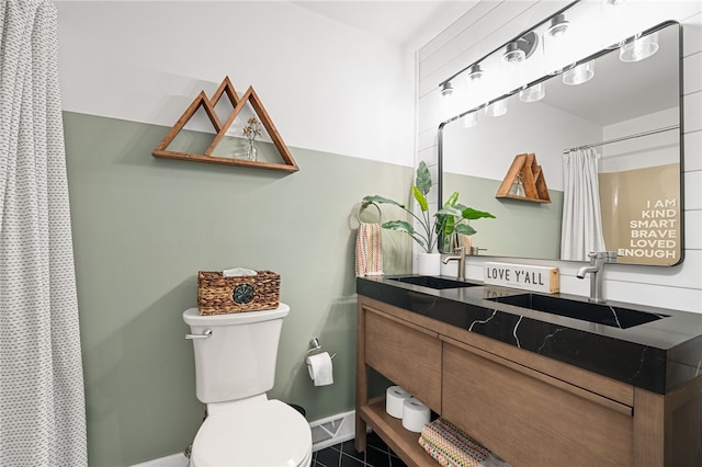 161 Ridgeview Dr, Mccandless, PA 15090 - full bathroom with vanity, toilet, baseboards, curtained shower, and tile patterned floors
