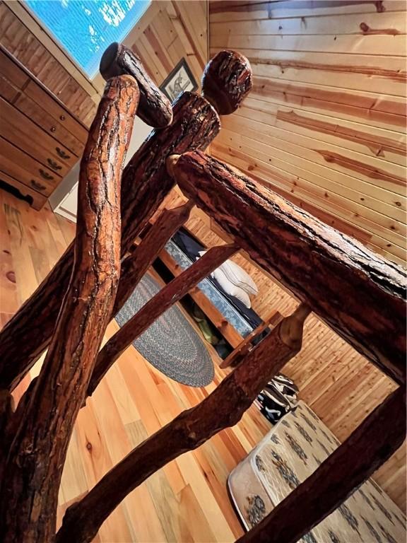 351 2nd Ave, North-Other Area, PA 16353 - detailed view of wooden walls