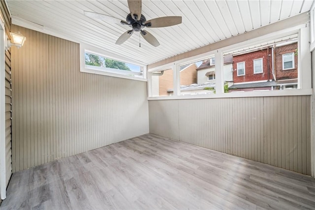 324 Orwell Way, Bloomfield, PA 15224 - unfurnished sunroom featuring a ceiling fan