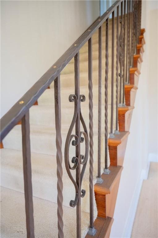 322 Garfield Ave, Mars Boro, PA 16046 - stairs with baseboards