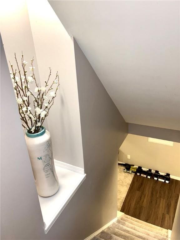 112 Bandywine, Penn Twp Wml, PA 15642 - detailed view of baseboards