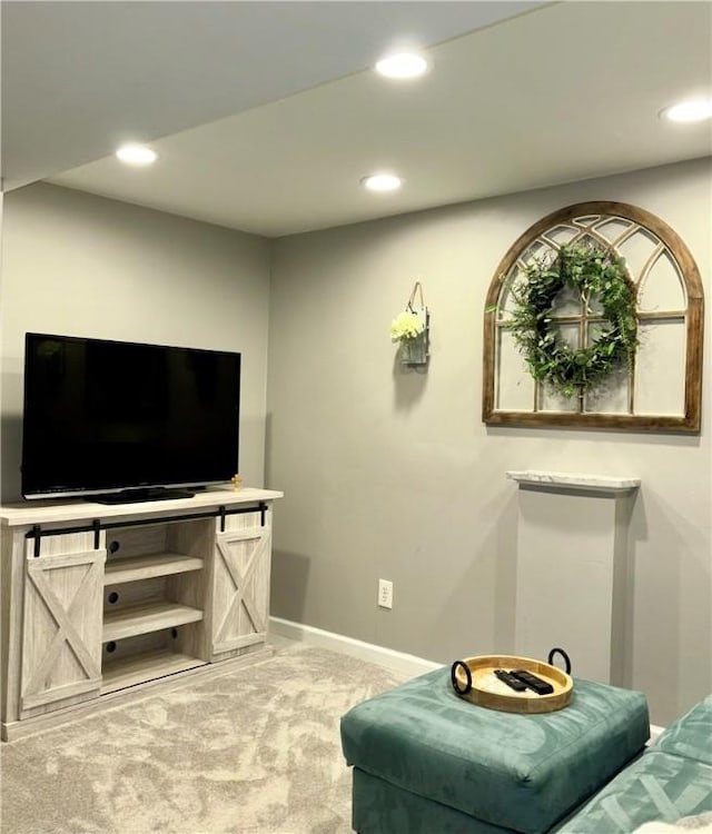112 Bandywine, Penn Twp Wml, PA 15642 - living area featuring light colored carpet, baseboards, and recessed lighting