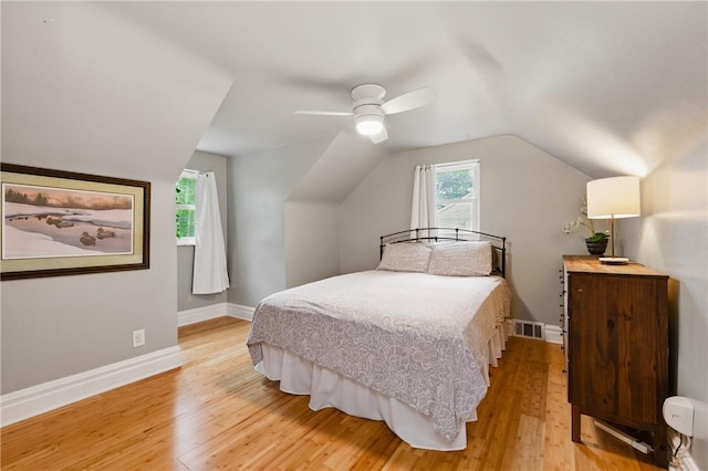471 Filmore Rd, Forest Hills Boro, PA 15221 - bedroom with light wood-style flooring, lofted ceiling, baseboards, and ceiling fan