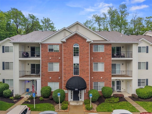 200 Hidden Ridge Ct Unit 202, South Park, PA 15129 - view of building exterior