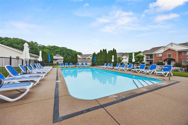 200 Hidden Ridge Ct Unit 202, South Park, PA 15129 - community pool with a patio area and a residential view