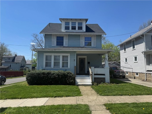257 Euclid Ave, Sharon, PA 16146 - traditional style home with covered porch and a front yard