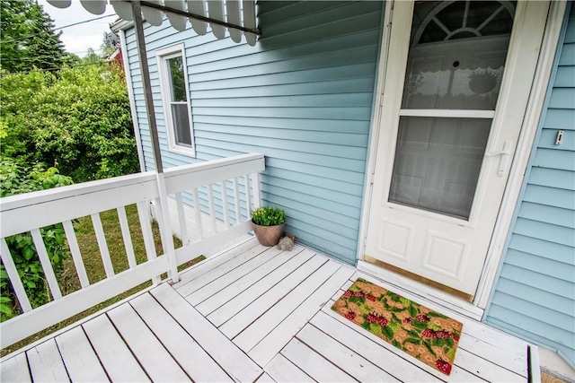 721 Grant Ave, West Mifflin, PA 15122 - view of wooden terrace