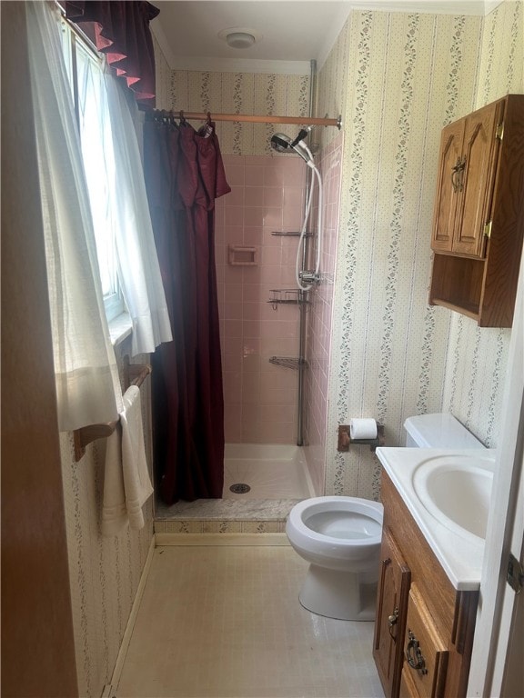 127 Opal Ct, Natrona Hts/Harrison Twp, PA 15065 - full bathroom with wallpapered walls, a shower stall, toilet, and vanity