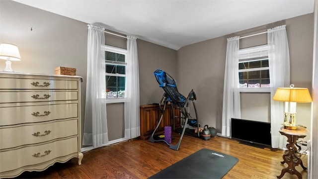 817 Wainwright Dr, Mt Lebanon, PA 15228 - workout area with wood finished floors and baseboards