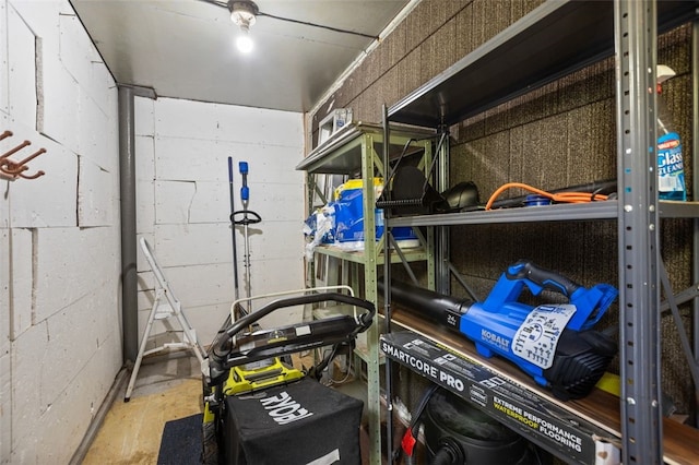 329 Ivondale St, Greenfield, PA 15207 - view of storage area