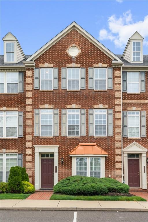 3005 Village Run Rd, Pine Twp Nal, PA 15090 - view of front of property with brick siding