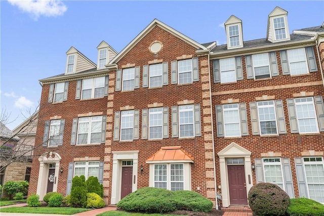 3005 Village Run Rd, Pine Twp Nal, PA 15090 - townhome / multi-family property with brick siding