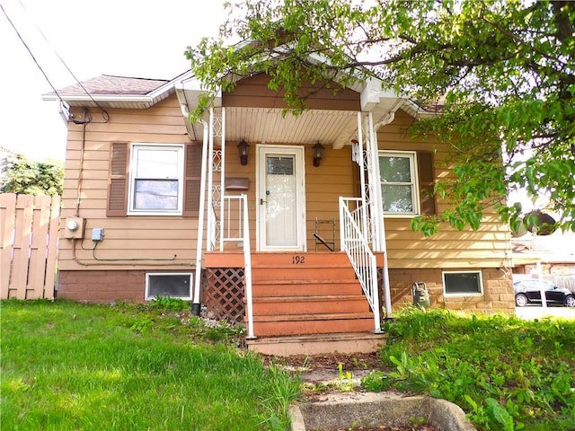 192 Searight Ave, Uniontown, PA 15401 - view of front of home featuring a porch