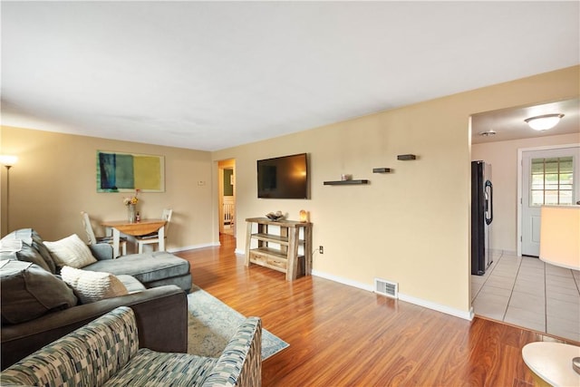5266 Meadowcrest Rd, Baldwin Boro, PA 15236 - living room featuring light wood-style flooring and baseboards