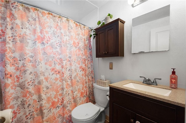 5266 Meadowcrest Rd, Baldwin Boro, PA 15236 - full bath with vanity, toilet, and curtained shower